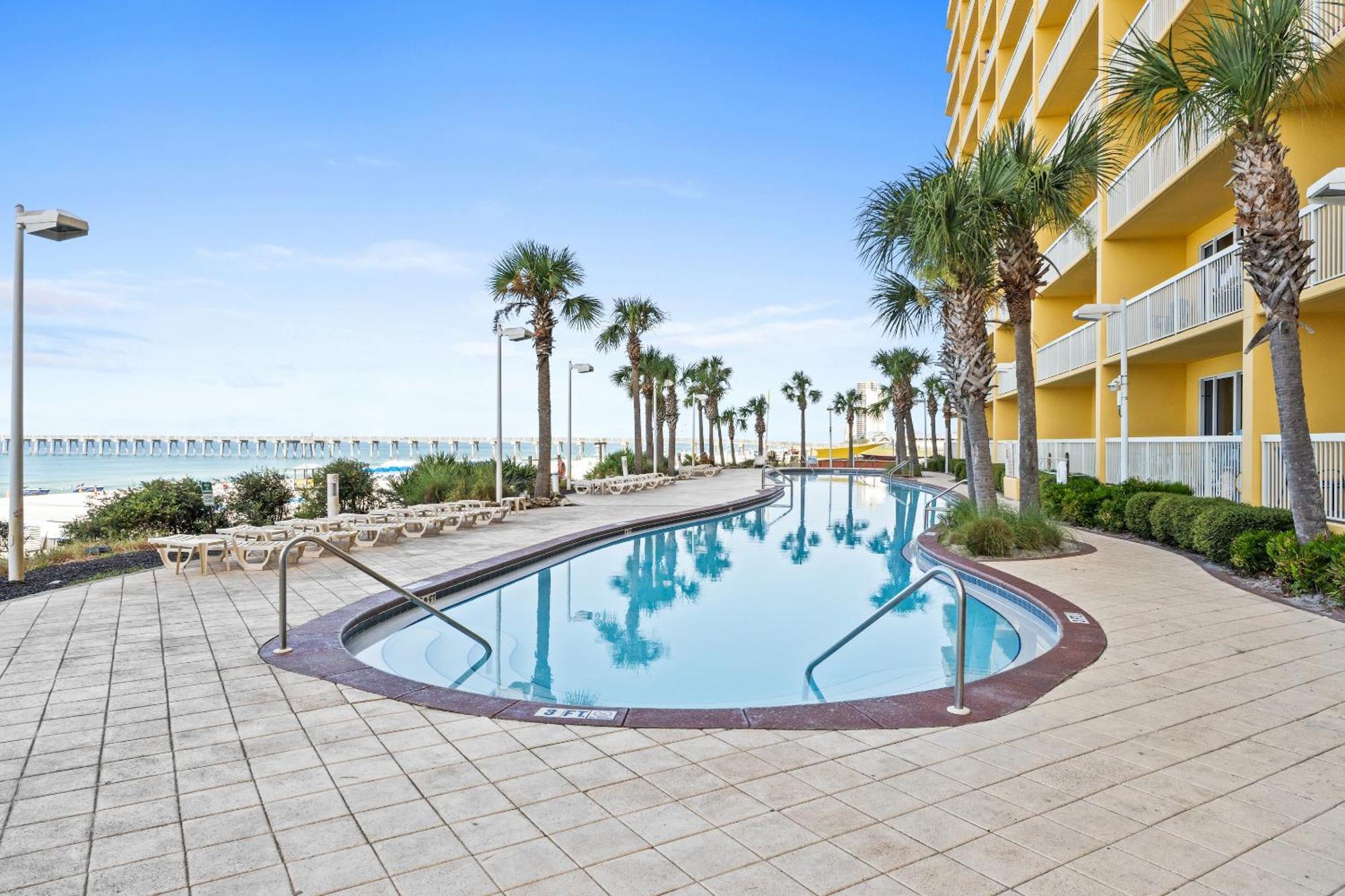 Calypso Resort By Panhandle Getaways Panama City Beach Exterior photo