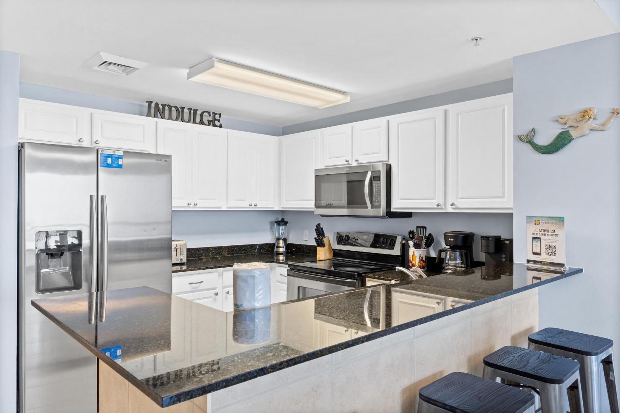 Calypso Resort By Panhandle Getaways Panama City Beach Room photo