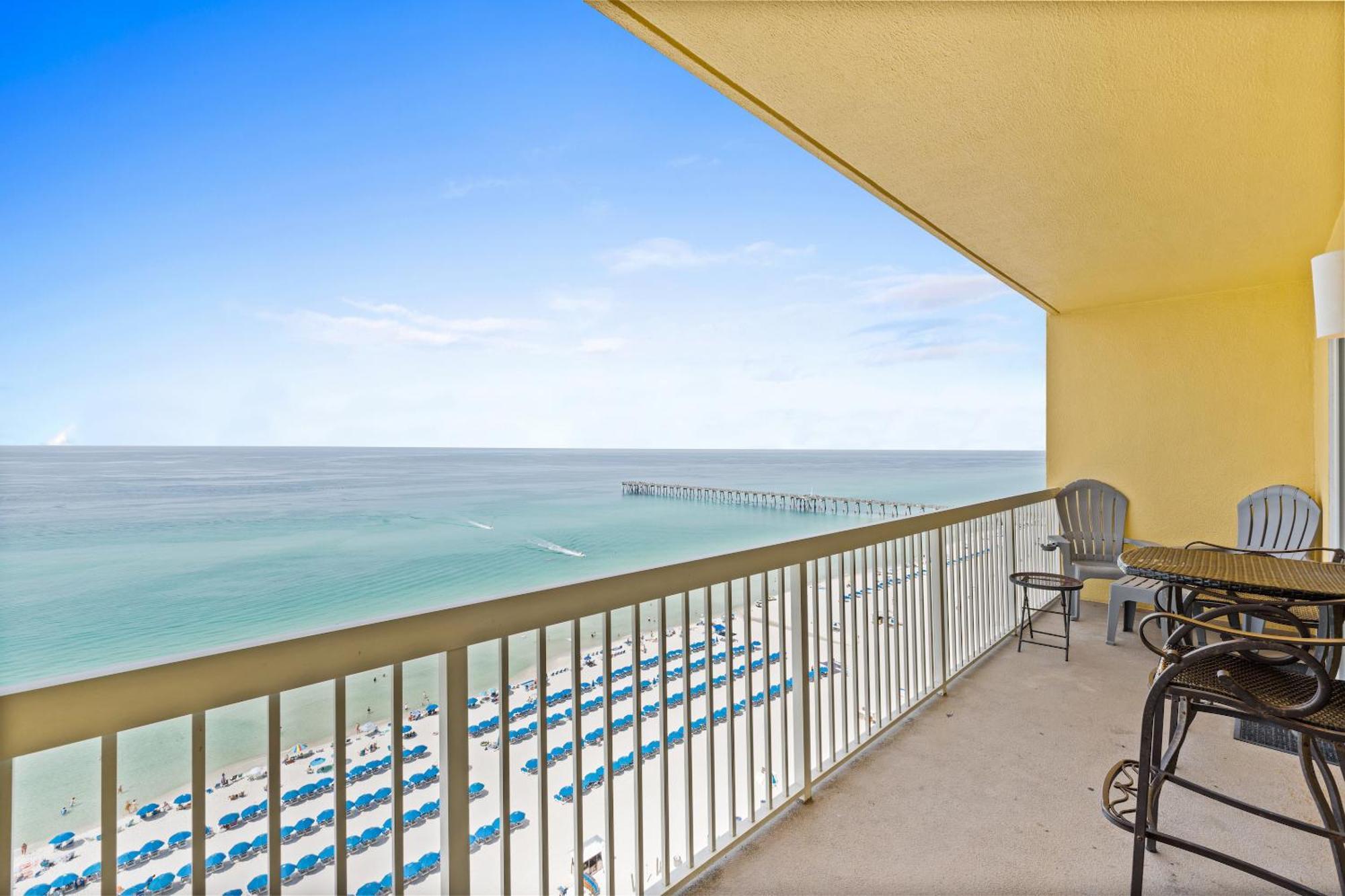 Calypso Resort By Panhandle Getaways Panama City Beach Room photo