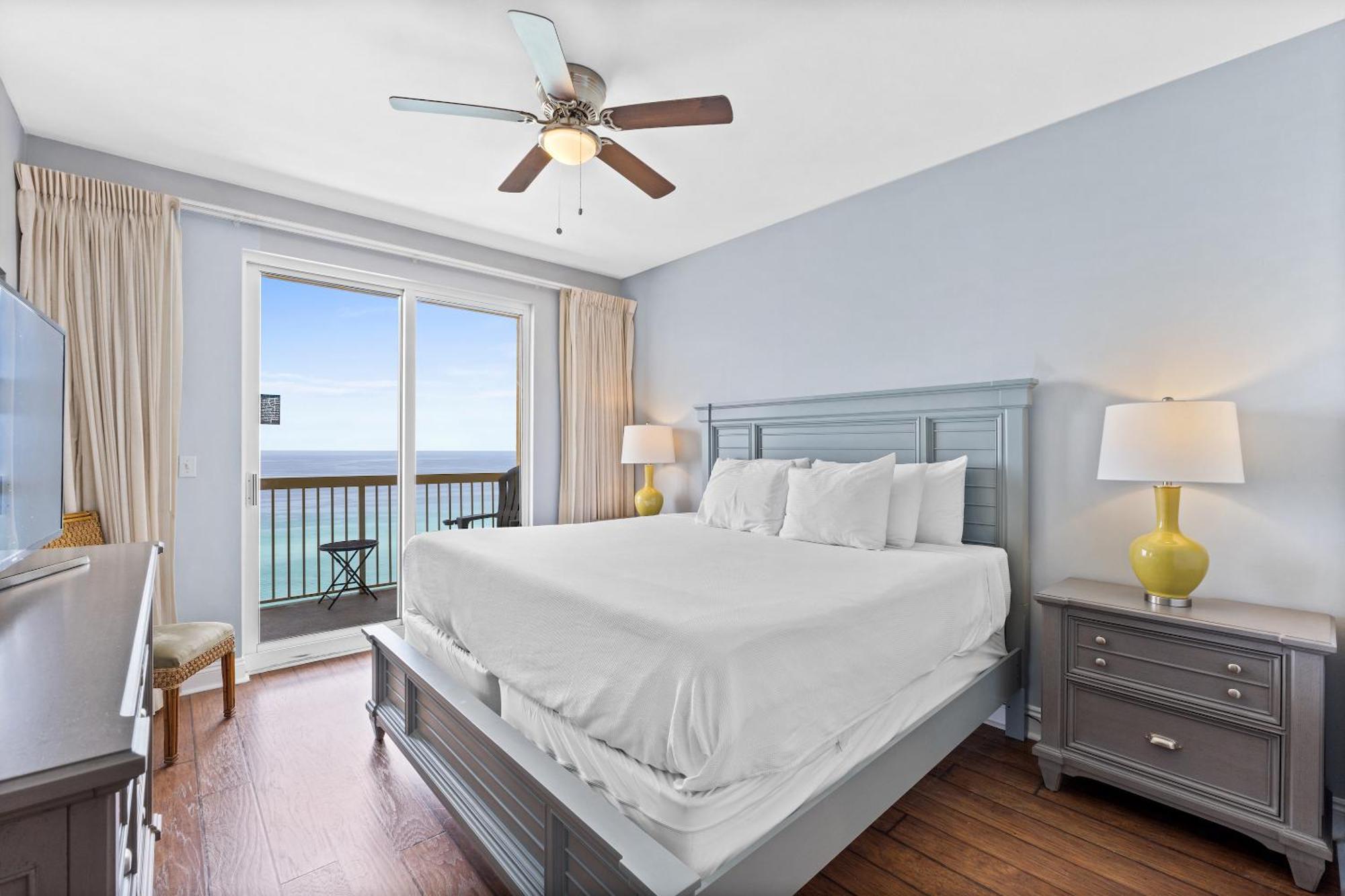 Calypso Resort By Panhandle Getaways Panama City Beach Room photo