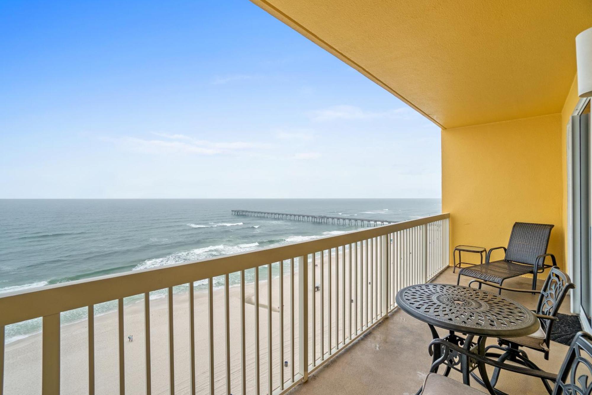 Calypso Resort By Panhandle Getaways Panama City Beach Room photo
